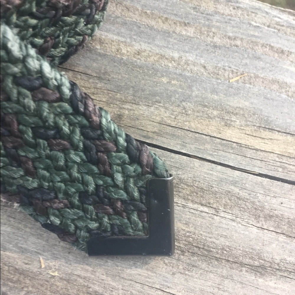 Woven shades of green webbed  vintage statement belt - Picture 5 of 6